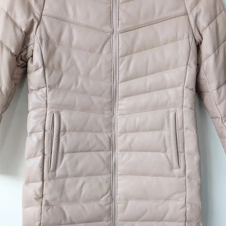 [BUNJANG] orYANY Goose Down &amp; Lambskin Padded Long Coat / orYANY 오야니 66 구스다운 양가죽 패딩 코트/롱패딩. BG. A