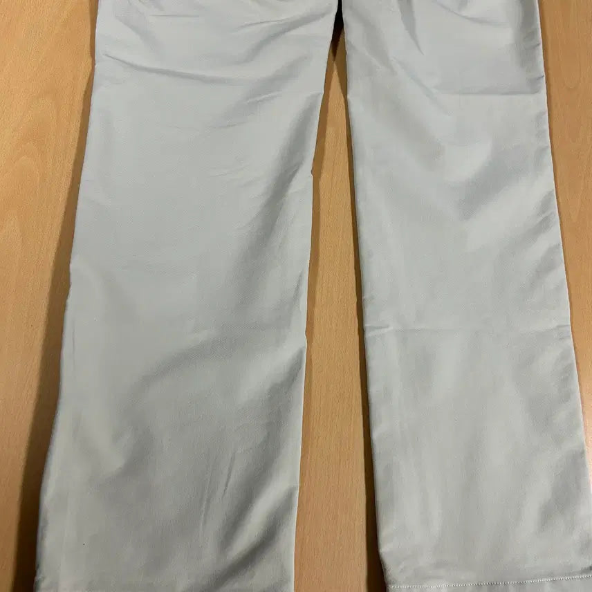 [BUNJANG] Under Armour Beige Summer Pants Size 32 / 언더아머 베이지 여름바지 사이즈32