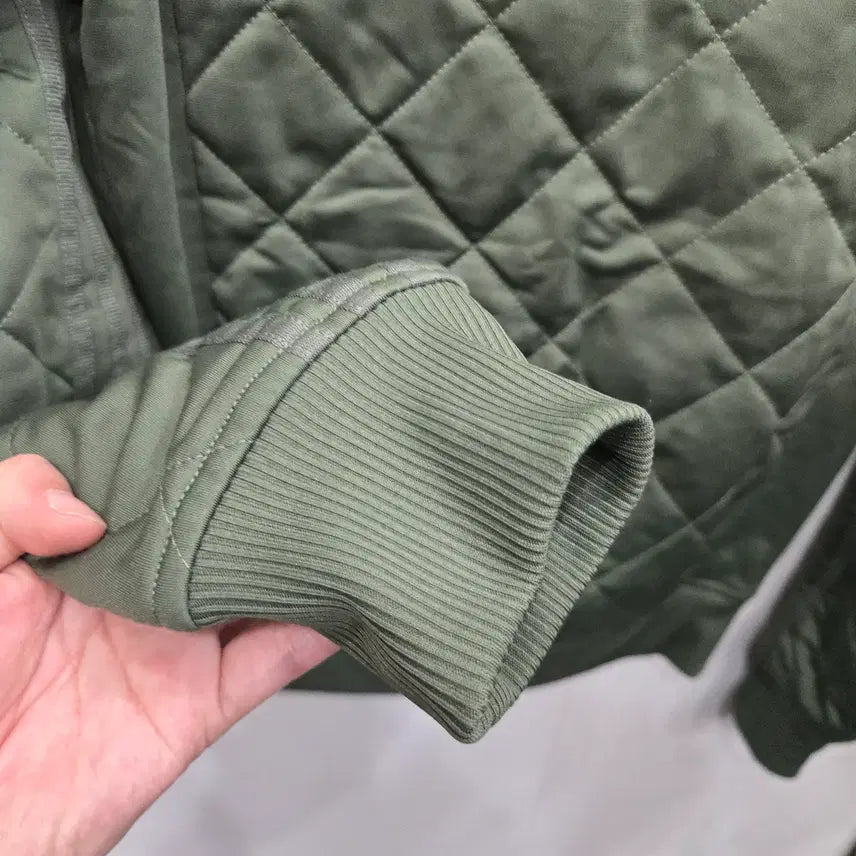[BUNJANG] Adidas Quilted Bomber Jacket / 90,S )) adidas 아디다스 누빔 항공점퍼! 깔끔한 디자인~
