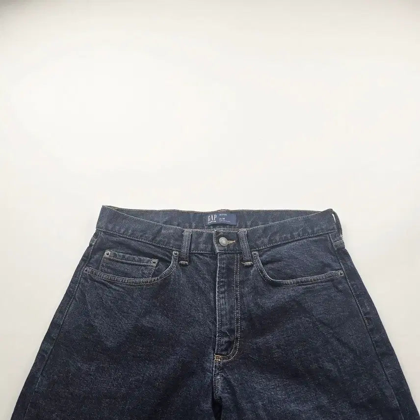 [SOLD OUT] 갭 청바지 슬림 진청 스판 데님 사이즈32 R4621