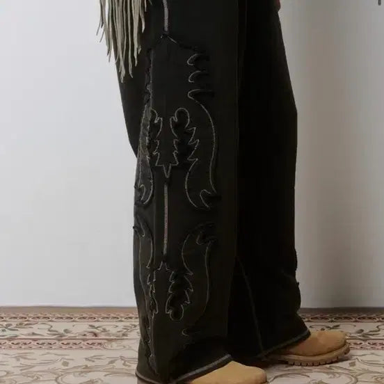[BUNJANG] MURRA AËR Feather Applique Wide Pants / 무라 에르 장식 와이드 팬츠