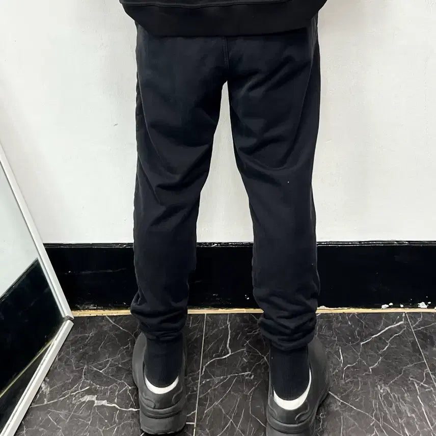 [BUNJANG] Y-3 Logo Black Sweat Jogger Pants / Y-3 로고 블랙 스웻 조거 팬츠