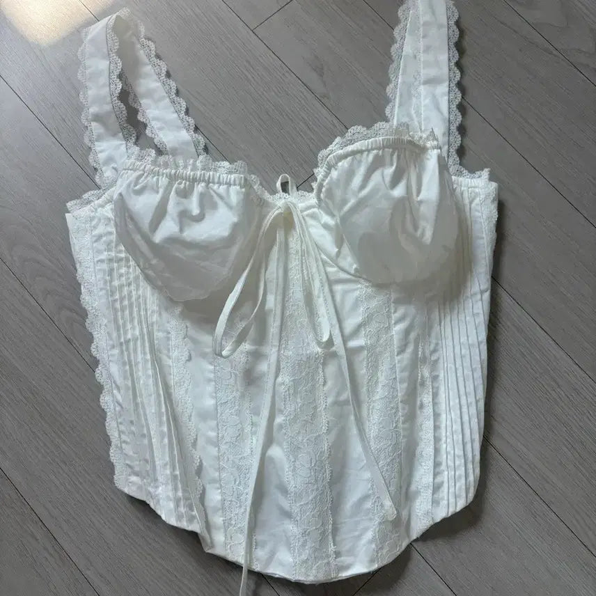 [BUNJANG] Imported Summer White Lace Bustier Top / 원래가격 10만원대 수입의류 고급 여름 옷 나시 뷔스티에