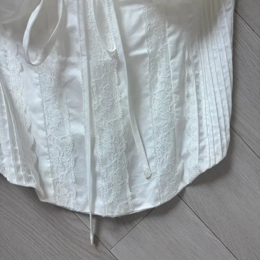 [BUNJANG] Imported Summer White Lace Bustier Top / 원래가격 10만원대 수입의류 고급 여름 옷 나시 뷔스티에