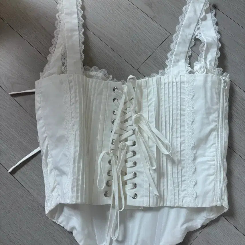 [BUNJANG] Imported Summer White Lace Bustier Top / 원래가격 10만원대 수입의류 고급 여름 옷 나시 뷔스티에