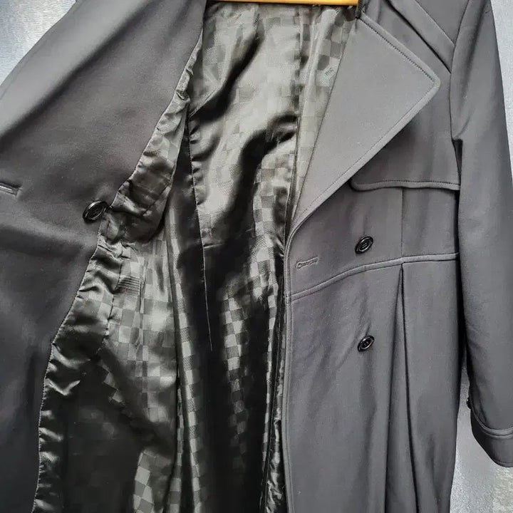 [BUNJANG] AKANGCHI Black Trench Coat / AKANGCHI 박항치 블랙 트렌치 코트
