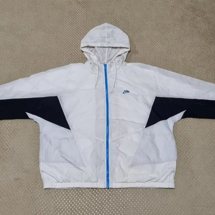 [BUNJANG] Nike Heritage Windrunner Jacket (2XL) / (2XL) 나이키 헤리티지 윈드러너 바람막이 자켓