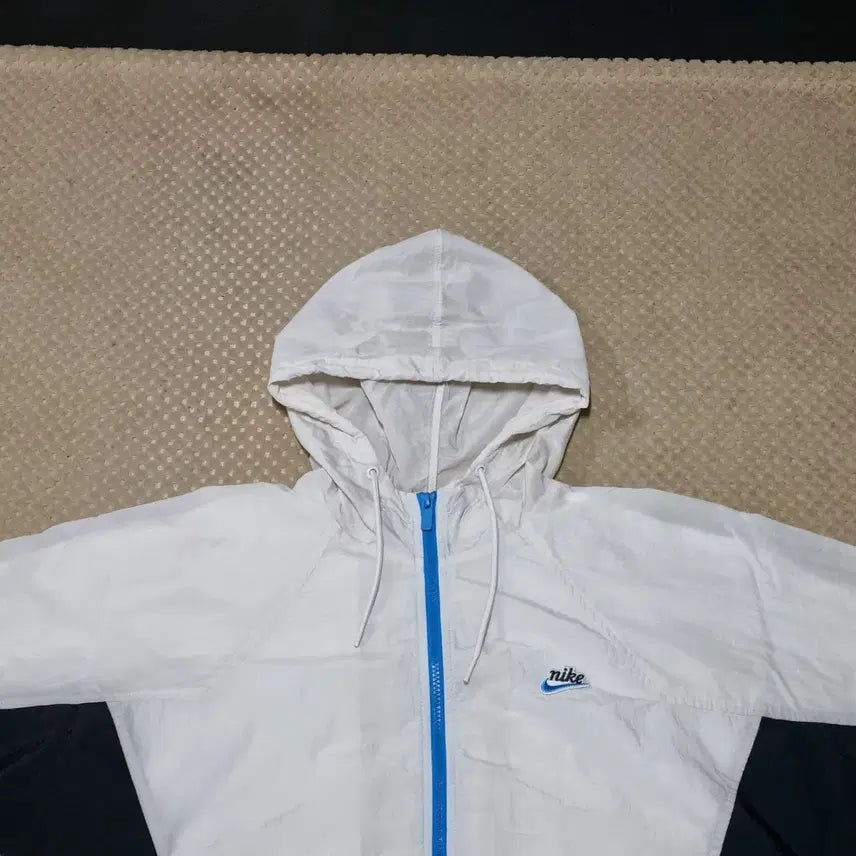 [BUNJANG] Nike Heritage Windrunner Jacket (2XL) / (2XL) 나이키 헤리티지 윈드러너 바람막이 자켓