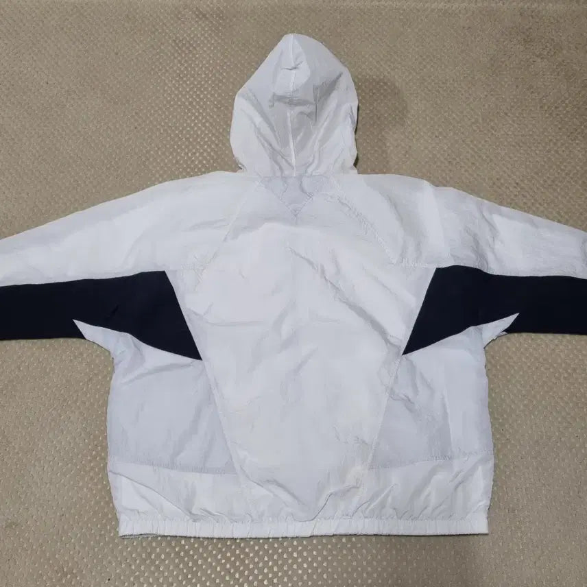 [BUNJANG] Nike Heritage Windrunner Jacket (2XL) / (2XL) 나이키 헤리티지 윈드러너 바람막이 자켓