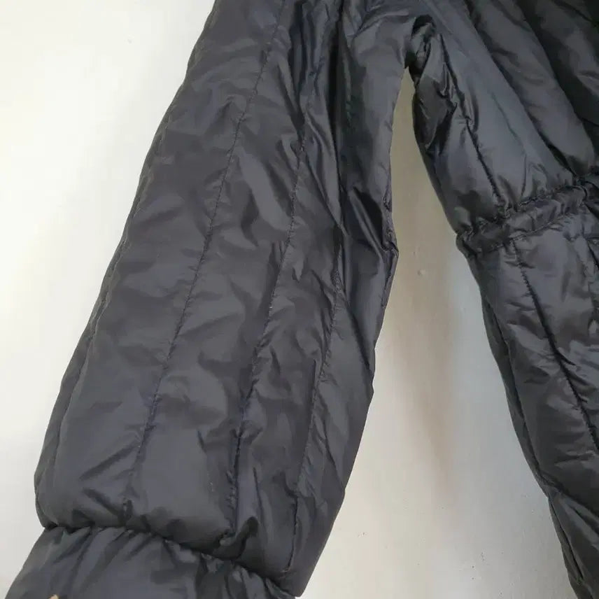 [BUNJANG] Black String Hooded Long Padded Jacket (Size 77) / 여성 블랙 스트링 충전재 후드 롱 패딩 77