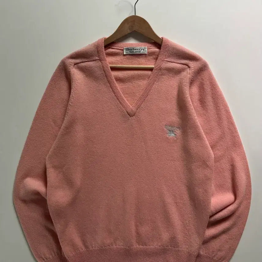 [BUNJANG] Burberry Light Pink Lambswool V-Neck Knit Sweater / Burberry 버버리 연핑크 램스울 브이넥 니트