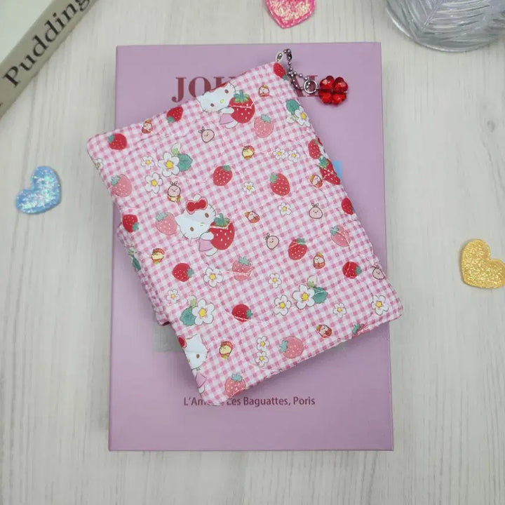 [BUNJANG] Handmade Strawberry Kitty Heart Quilted A6 Diary Cover / [핸드메이드] 딸기키티 하트누빔 다이어리 커버 A6