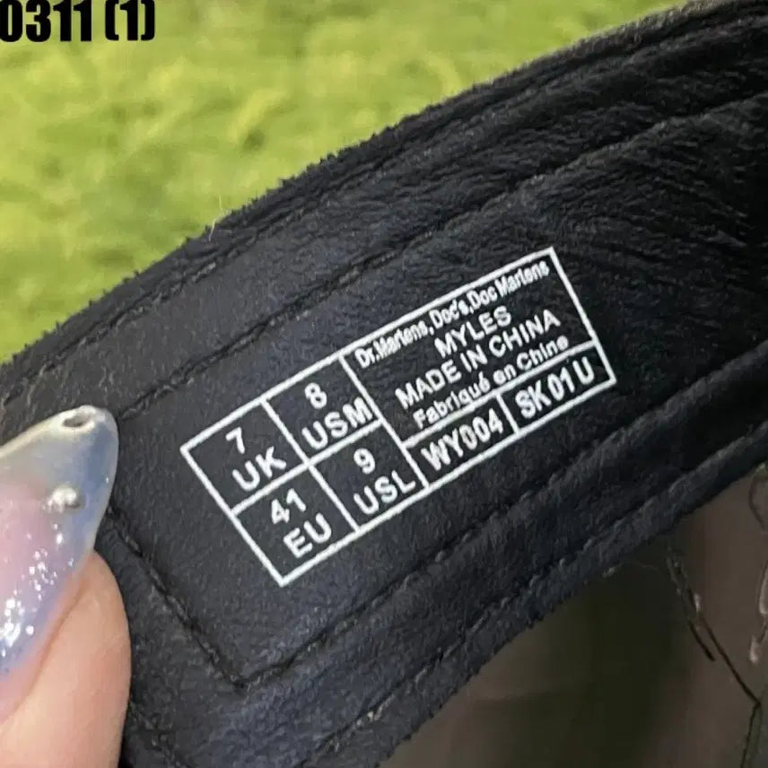 [BUNJANG] Dr. Martens Leather Buckle Sandals UK7 / 닥터마틴 블랙 레더 버클 샌들 UK7