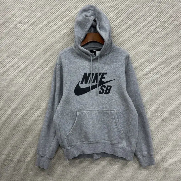 [BUNJANG] Nike SB Big Printing Logo Fleece Hoodie / 나이키 SB 빅프린팅로고 약기모 후드티 S A07308