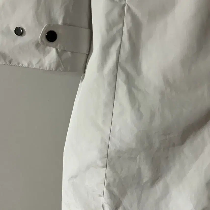 [BUNJANG] Nepa Hooded Safari Functional Trench Coat 90 (55) New / 네파 후드 사파리 기능성 트렌치코트 점퍼90(55)새상품