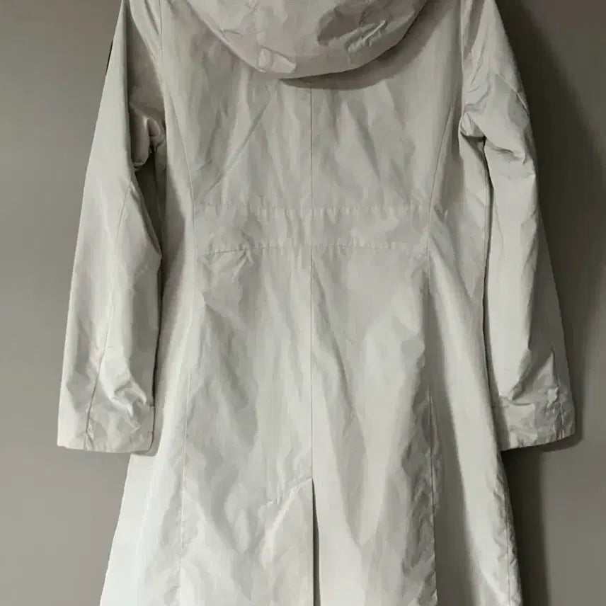 [BUNJANG] Nepa Hooded Safari Functional Trench Coat 90 (55) New / 네파 후드 사파리 기능성 트렌치코트 점퍼90(55)새상품