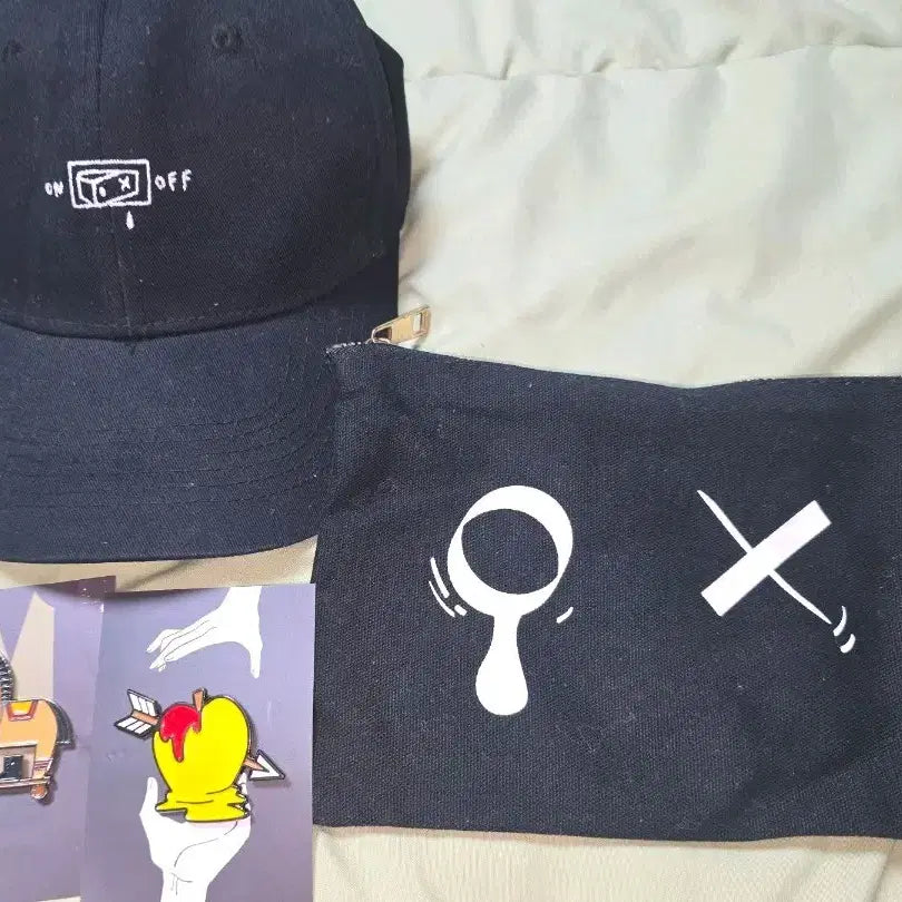[SOLD OUT] 잠뜰 블라인드 굿즈 모자 파우치 뱃지