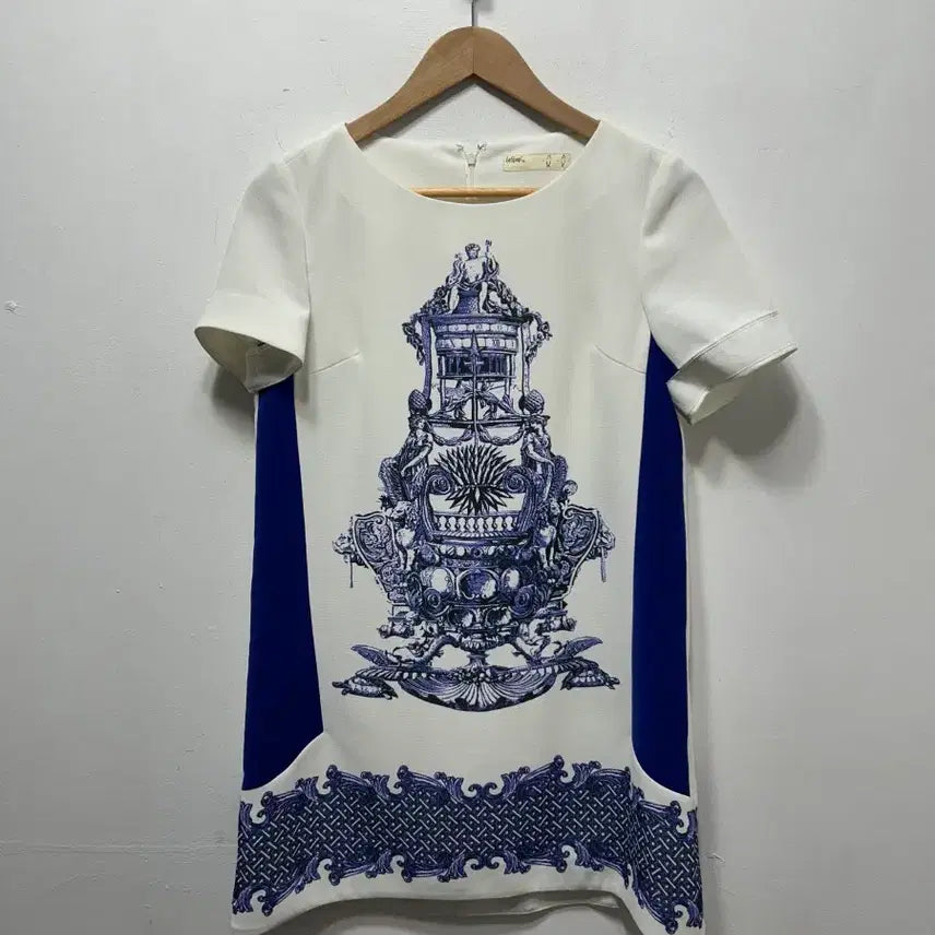 [SOLD OUT] LeShopay 화이트/블루 프린팅 반팔 원피스 M