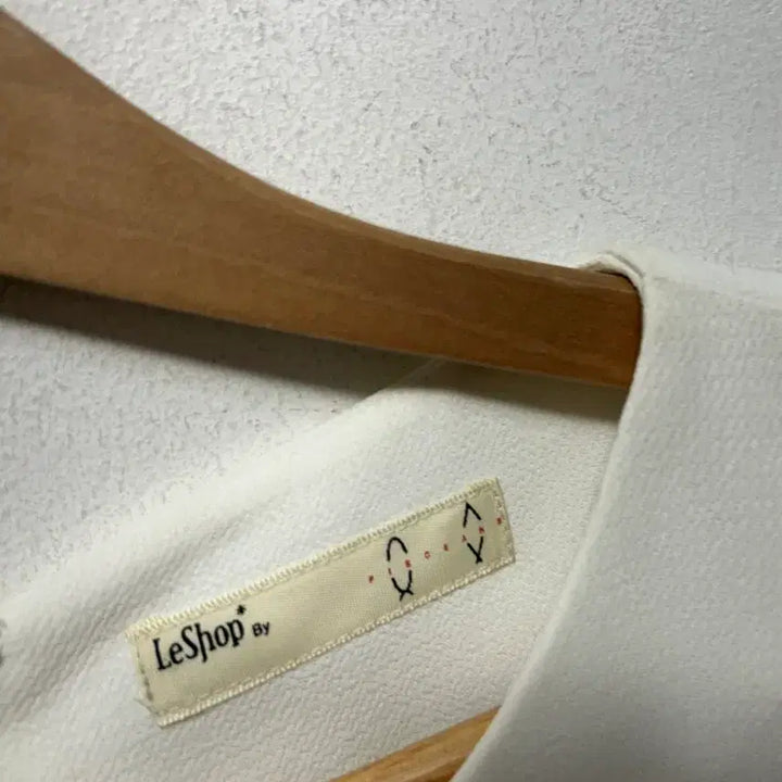 [SOLD OUT] LeShopay 화이트/블루 프린팅 반팔 원피스 M