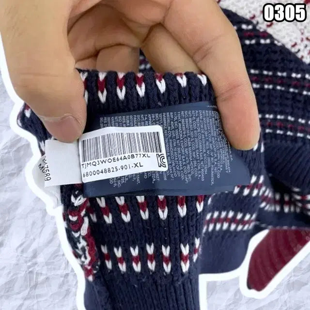 [BUNJANG] Tommy Hilfiger Color Block Shoulder Button Knit Top / XL 타미힐피거 배색 라운드 숄더버튼 니트