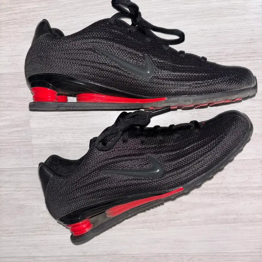 [BUNJANG] Nike Shox Z Black University Red Women&