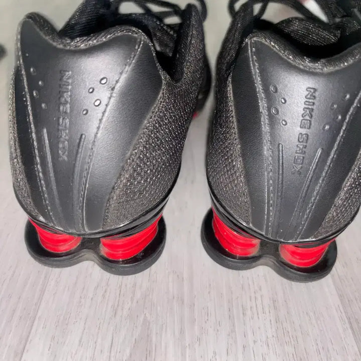 [BUNJANG] Nike Shox Z Black University Red Women&
