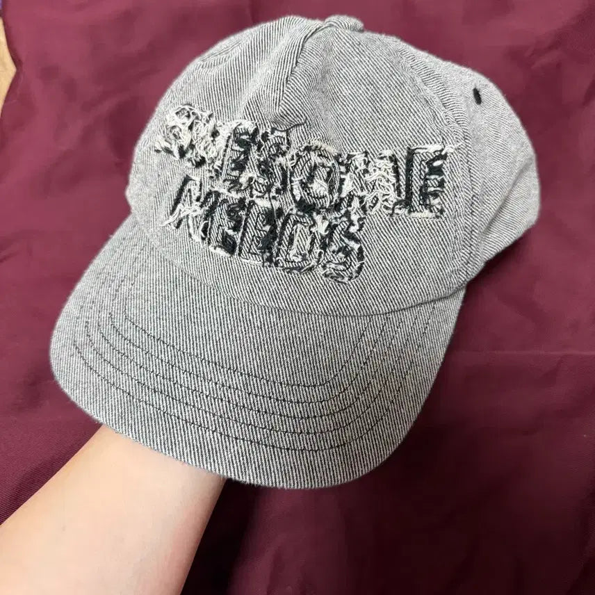 [BUNJANG] Awesome Needs Signature Cap / 어썸니즈 볼캡 시그니처 캡