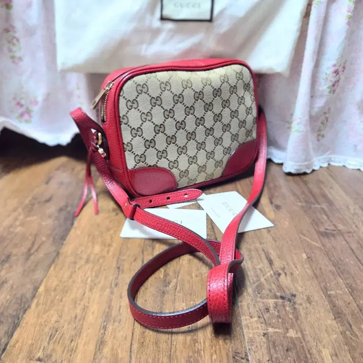 [BUNJANG] Gucci GG Logo Canvas Crossbody Bag Red / 정품 구찌 GG 로고 캔버스 크로스백 레드