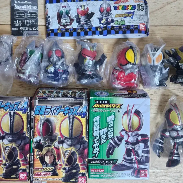 [BUNJANG] Bandai Kamen Rider Faiz Mini Sofubi Figure Set / 반다이 가면라이더 파이즈 블레이드 미니소프비 피규어 8개 +링콜레