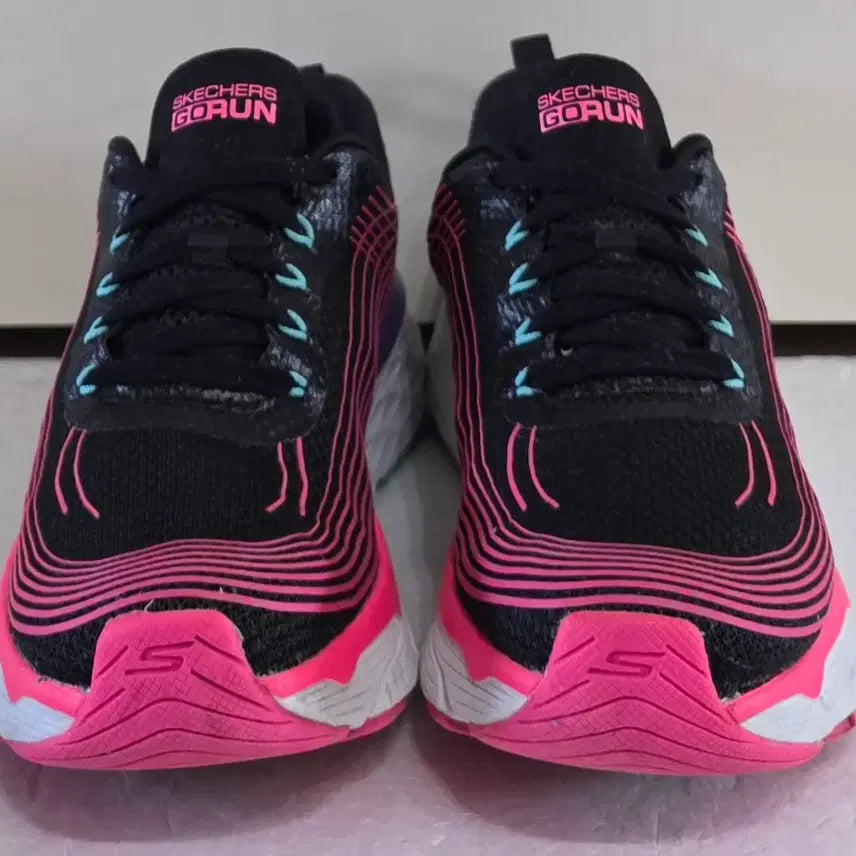[BUNJANG] Skechers GOrun Max Cushioning Elite Brilliant Running Shoes / [240] 스케쳐스 고런 맥스쿠셔닝 엘리트 브릴리언트ㅡ단종매물,최저가