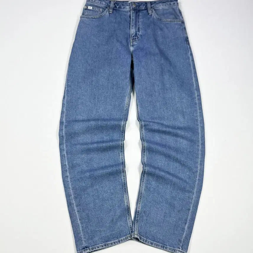 [BUNJANG] Calvin Klein CK Straight Light Wash Denim Pants (29 inch) / 캘빈클라인 ck 스트레이트 연청 데님 팬츠 (29인치)