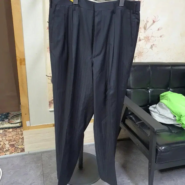 [SOLD OUT] Cambridge Members  150수 남성 스트라이프 정장 100