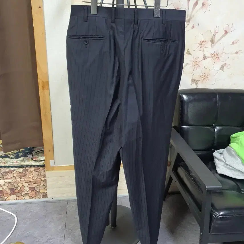 [SOLD OUT] Cambridge Members  150수 남성 스트라이프 정장 100