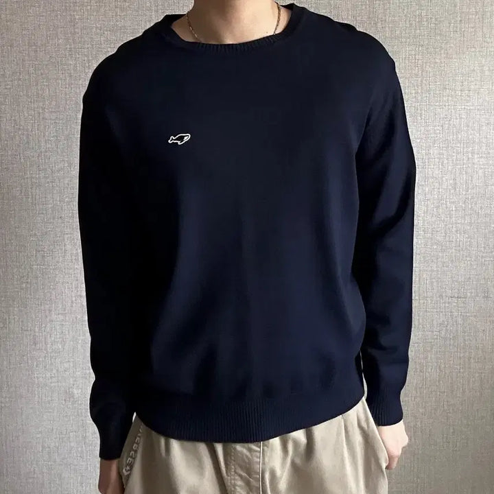 [BUNJANG] NEITHERS Small Logo Round Knit / NEITHERS 네이더스 스몰로고 라운드 니트