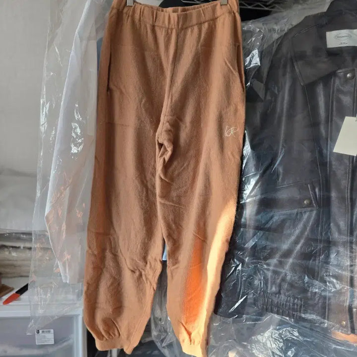 [BUNJANG] Dearlist Knit Training Pants / [디어리스트]니트 트레이닝팬츠