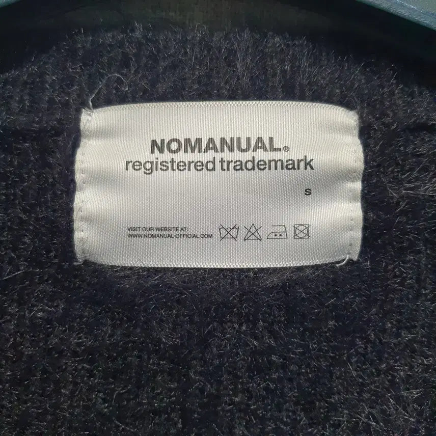 [BUNJANG] No-Manual Black Fur Knit Cardigan S / 노매뉴얼 블랙 퍼 니트 가디건 s