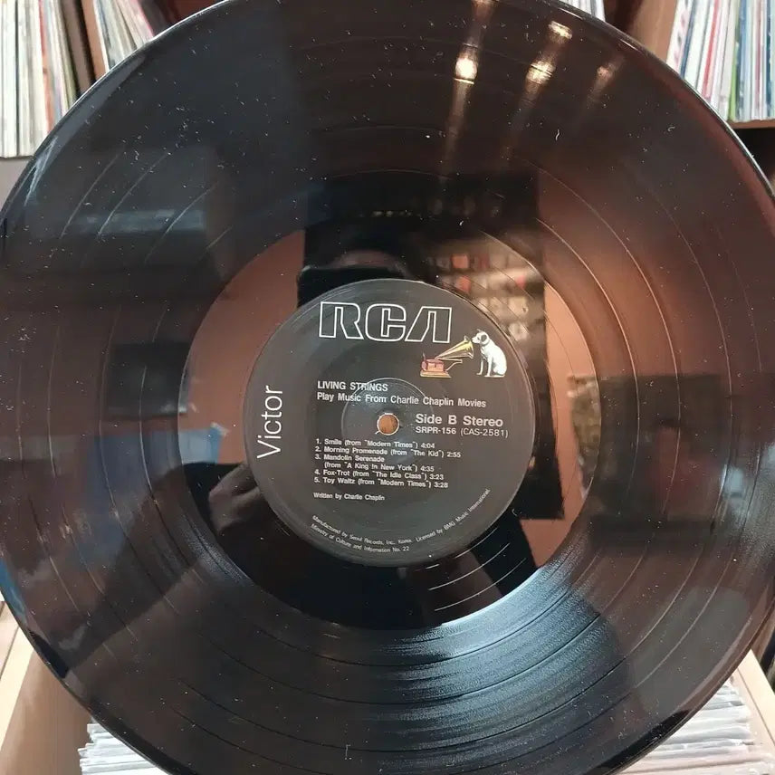 [BUNJANG] Living Strings Charlie Chaplin Movie Soundtrack LP Record / 소장가치 찰리 채플린 영화음악 LP 할인