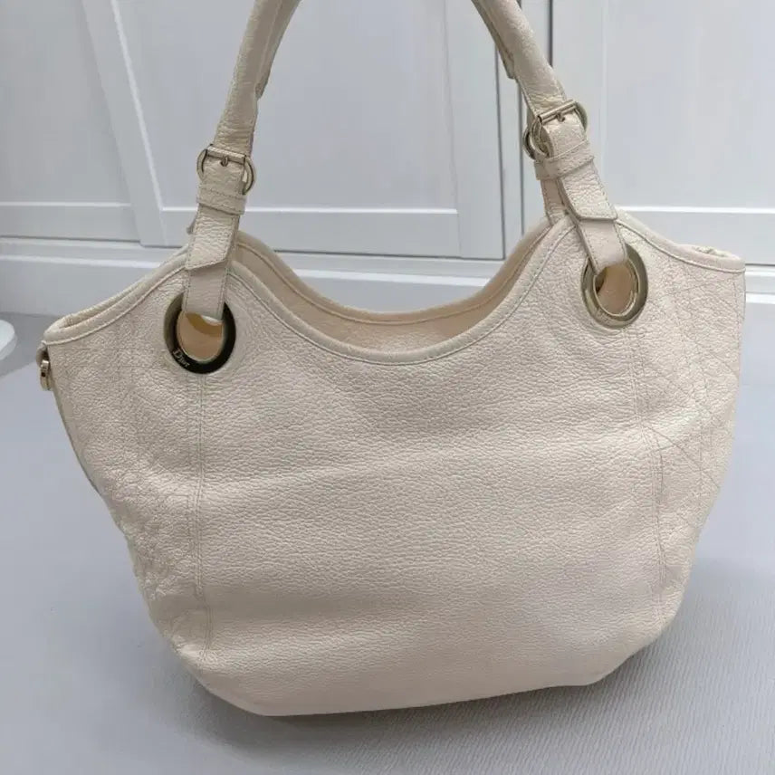 [BUNJANG] Dior Cannage Quilted Tote Bag / (정품)디올 까나쥬 퀄팅 토드백(숄더백)