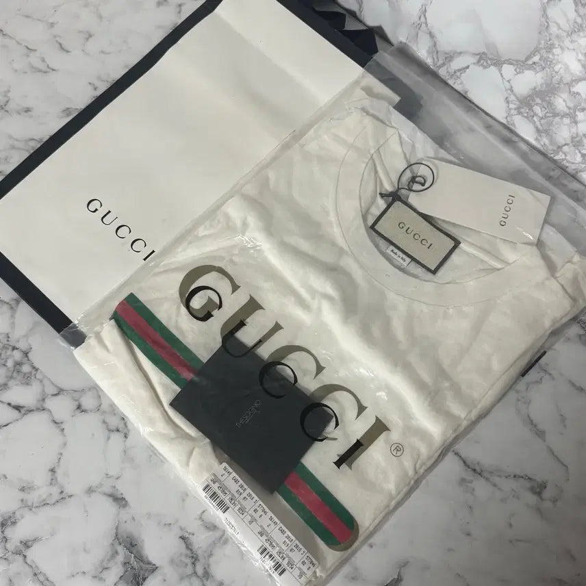 [BUNJANG] Gucci Logo T-shirt / [새상품] 구찌 띠로고 반팔 xs