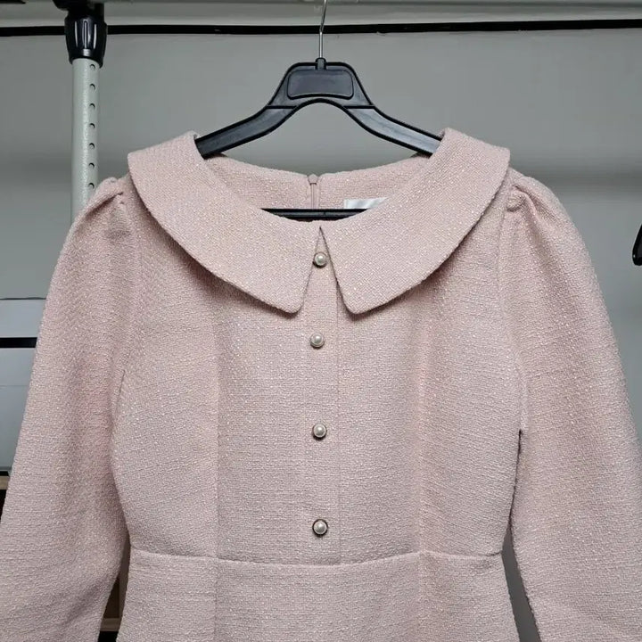 [BUNJANG] La belle rose Pink Tweed Pearl Button Collar Dress / 핑크 트위드 진주 버튼 카라 원피스 La belle rose 핑크 트위드