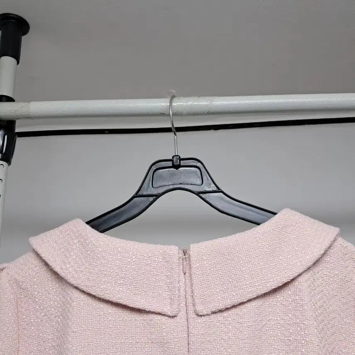 [BUNJANG] La belle rose Pink Tweed Pearl Button Collar Dress / 핑크 트위드 진주 버튼 카라 원피스 La belle rose 핑크 트위드
