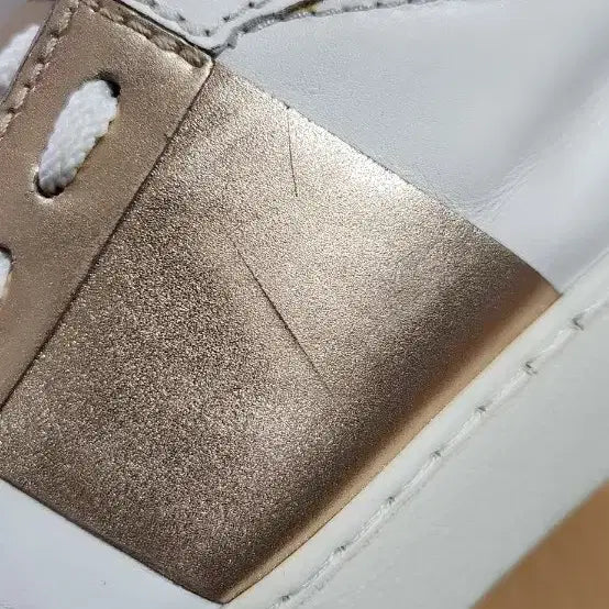 [BUNJANG] Valentino Garavani Hidden Open Gold Sneakers / (36.5/235)발렌티노 신발 가라바니 히든오픈 골드 운동화 스니커즈