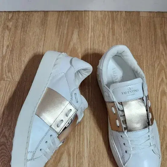 [BUNJANG] Valentino Garavani Hidden Open Gold Sneakers / (36.5/235)발렌티노 신발 가라바니 히든오픈 골드 운동화 스니커즈