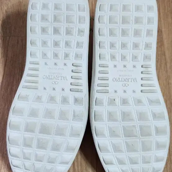[BUNJANG] Valentino Garavani Hidden Open Gold Sneakers / (36.5/235)발렌티노 신발 가라바니 히든오픈 골드 운동화 스니커즈