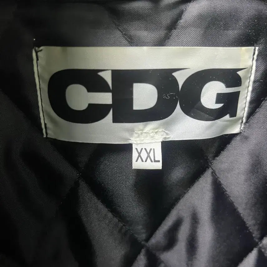 [SOLD OUT] cdg 퀼티드 자켓