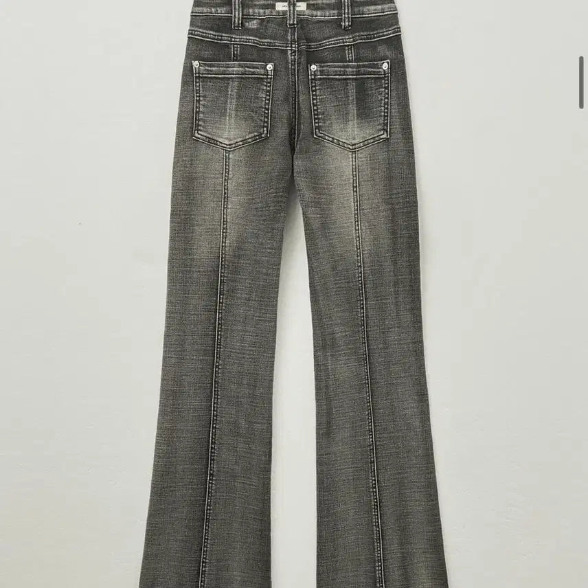 [BUNJANG] Helene Paris Faded Washed Bootcut Denim Pants [Faded Gray] / 헬레네파리스 페이디드 워싱 부츠컷 데님 팬츠 [페이디드 그레이]