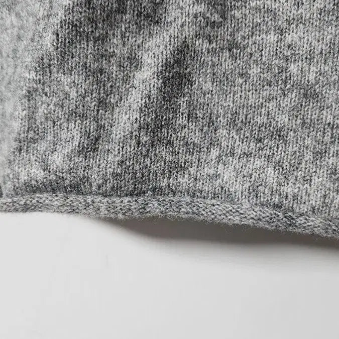 [BUNJANG] Gray Knit Sweater and Shorts Set / 회색 니트 스웨터+반바지 세트 새상품
