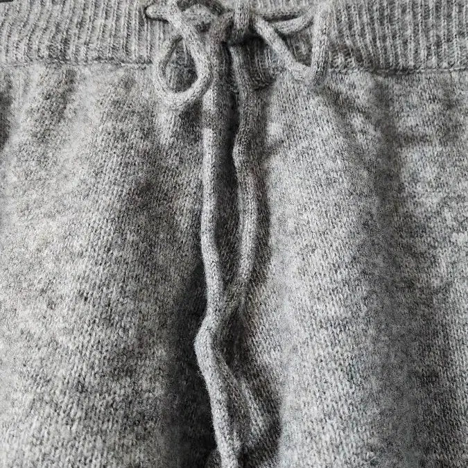 [BUNJANG] Gray Knit Sweater and Shorts Set / 회색 니트 스웨터+반바지 세트 새상품