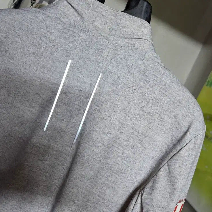 [BUNJANG] Le Coq Sportif Gray Track Jacket (Size 95) / 르꼬끄 스포르티브 그레이 트랙 자켓 95