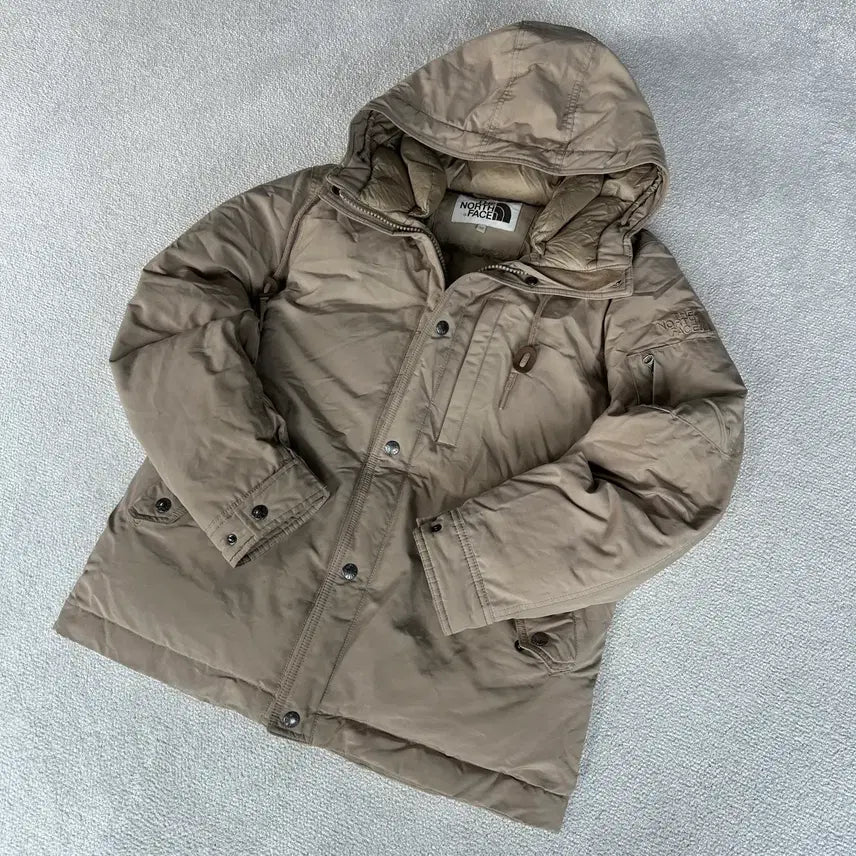 [SOLD OUT] 노스페이스 후드 다운 패딩 자켓 베이지
